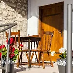 Lägenhet Old House Piperi Podgorica