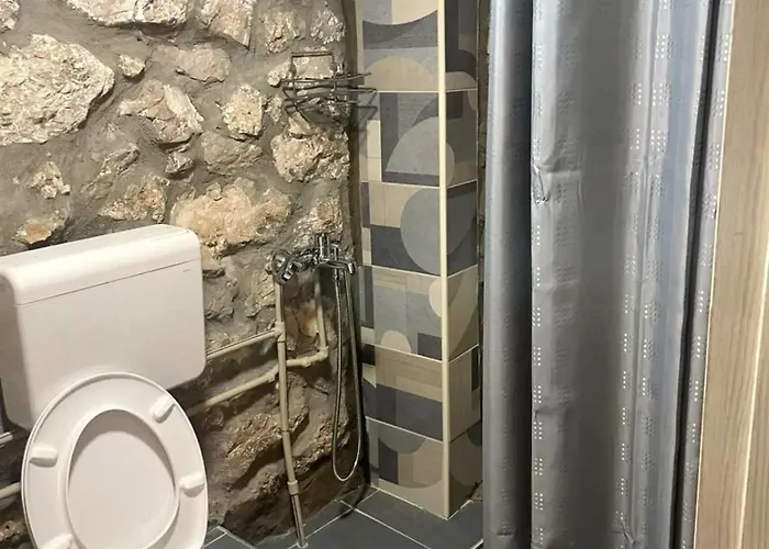 Old House Piperi Appartement